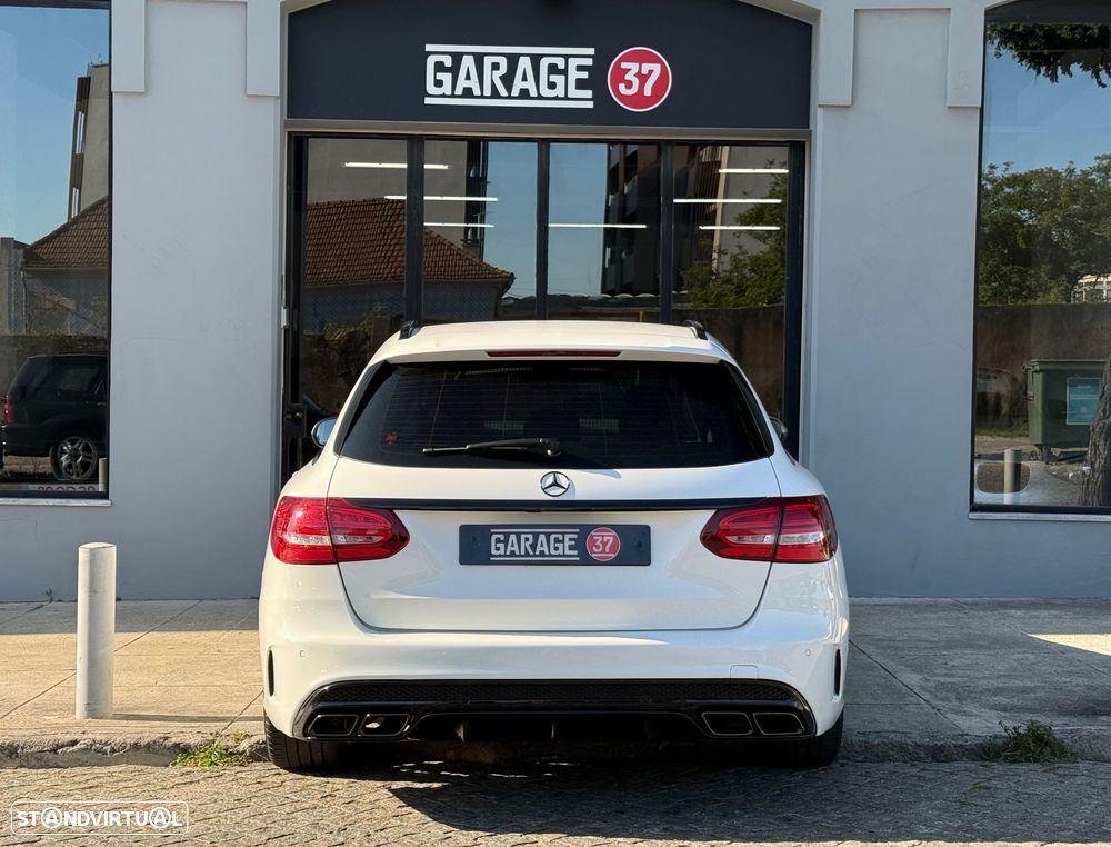Mercedes-Benz C 220 (BlueTEC) d Station 7G-TRONIC AMG Line - 7