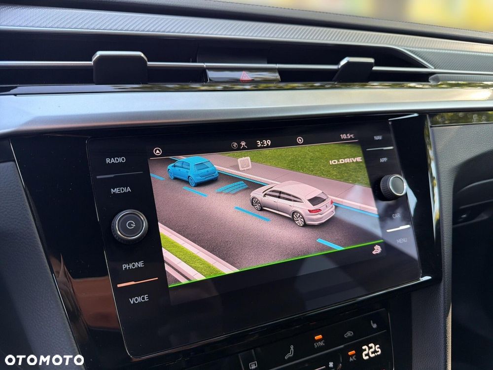 Volkswagen Arteon 2.0 TSI R-Line DSG - 27