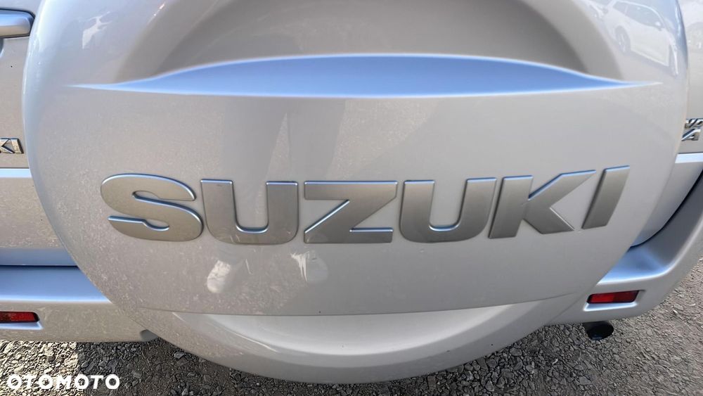 Suzuki Grand Vitara 2.4 Premium EU5 - 18
