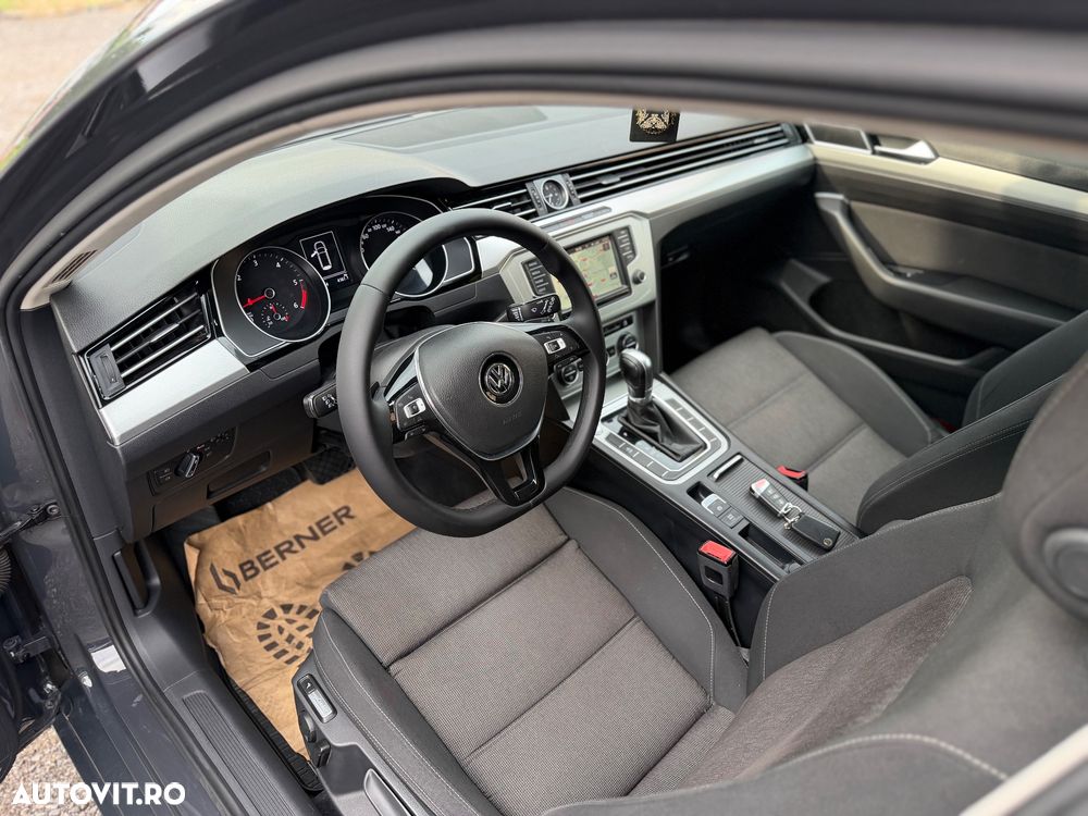 Volkswagen Passat 2.0 TDI SCR DSG BlueMotion Comfortline - 28