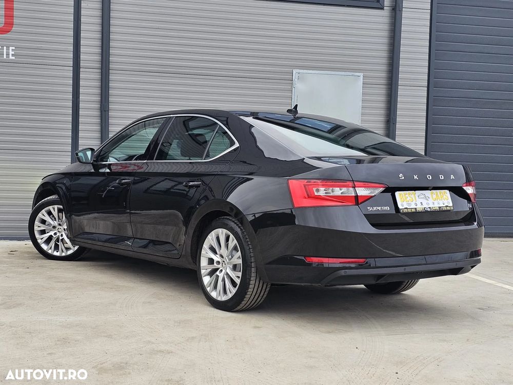 Skoda Superb 1.4 TSI iV DSG Sportline - 4