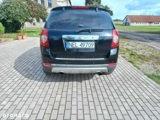 Chevrolet Captiva - 4