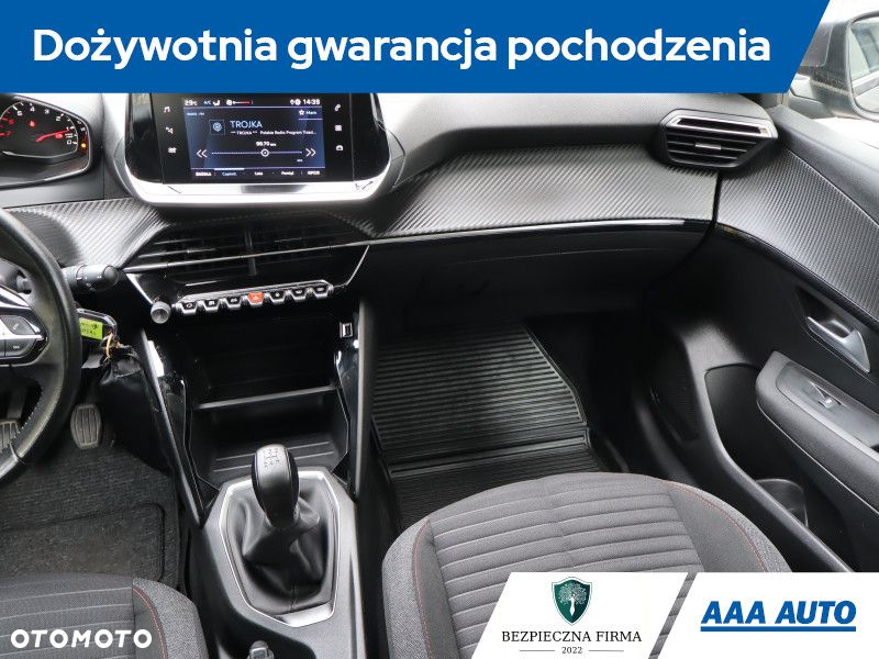 Peugeot 208 - 9