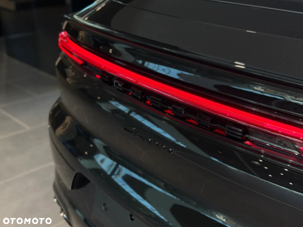 Porsche Cayenne E-Hybrid PHEV Black Edition - 9