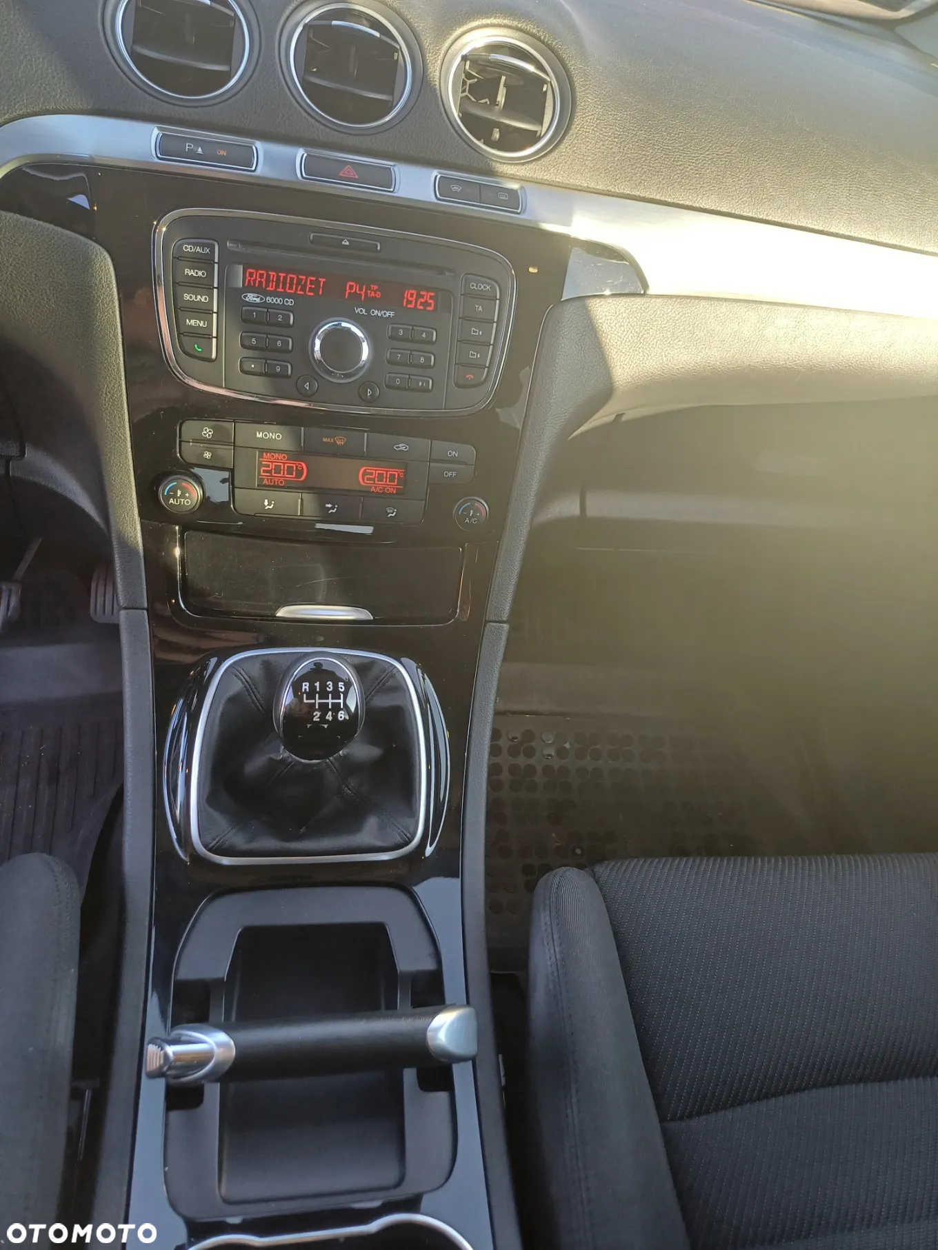 Ford S-Max 1.6 T Titanium - 21