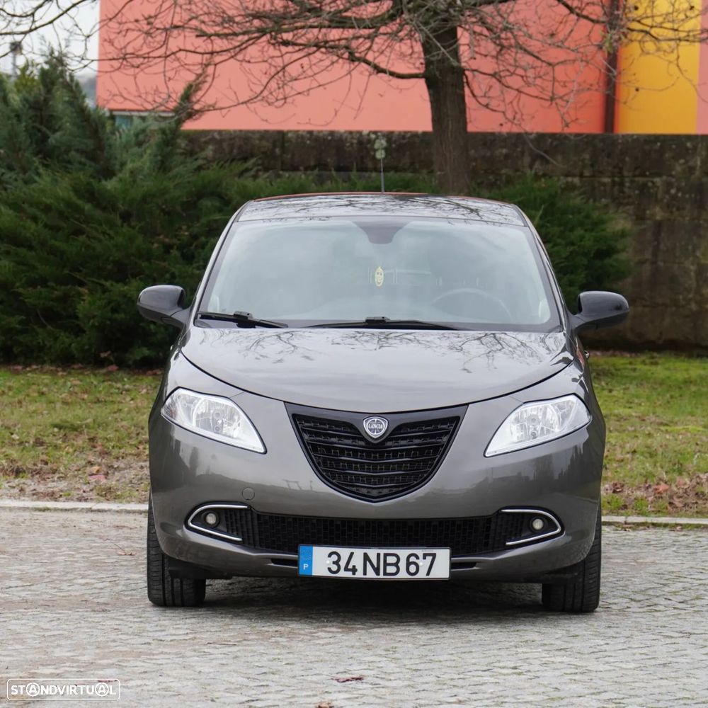 Lancia Ypsilon 1.2 Oro S&S - 2