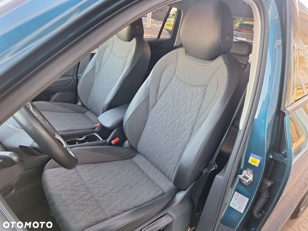 Volkswagen Tiguan - 12