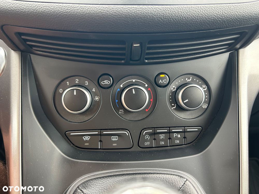 Ford Kuga 1.6 EcoBoost 2x4 SYNC - 21
