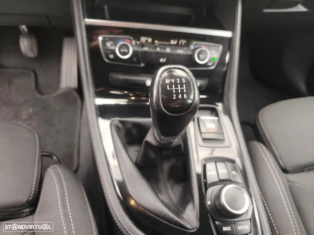 BMW 216 Active Tourer d - 15