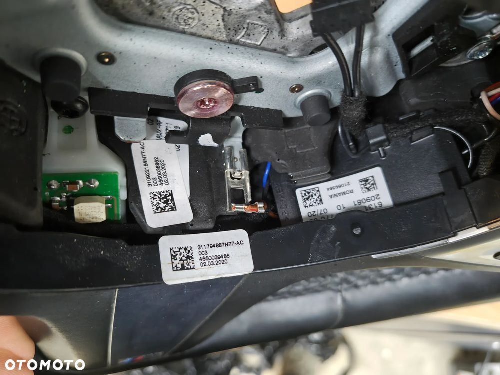 BMW X5 G05 MPOWER kierownica skóra multifunkcja 7857776-03 - 8