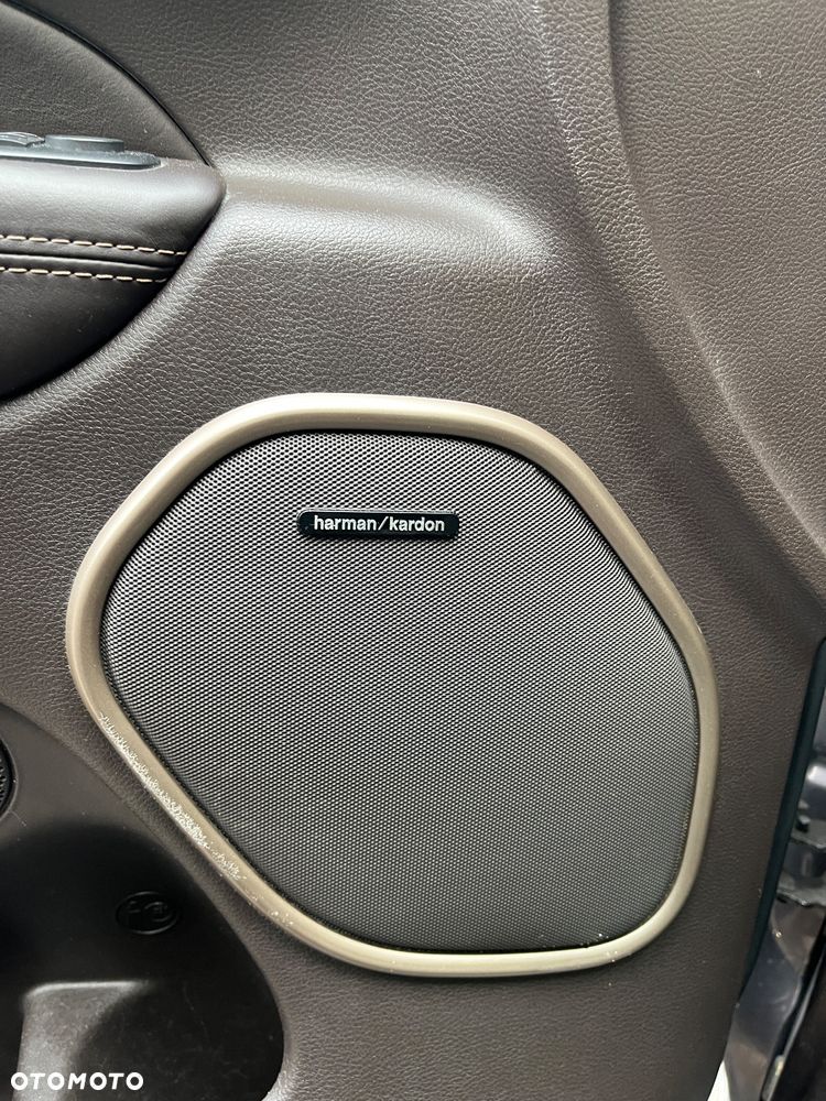 Jeep Grand Cherokee 3.6 V6 Summit - 16