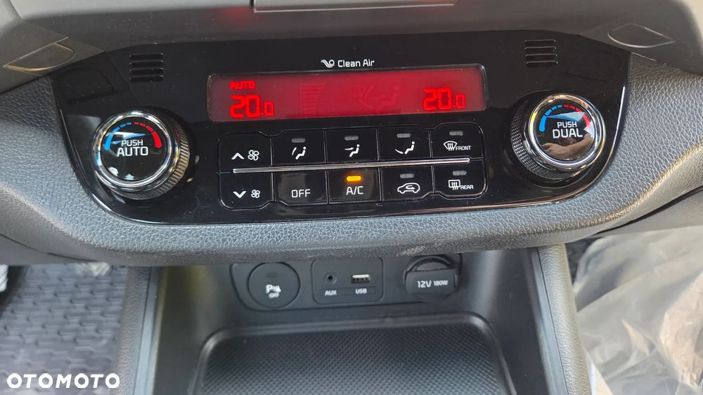 Kia Sportage 1.7 CRDI L 2WD - 17