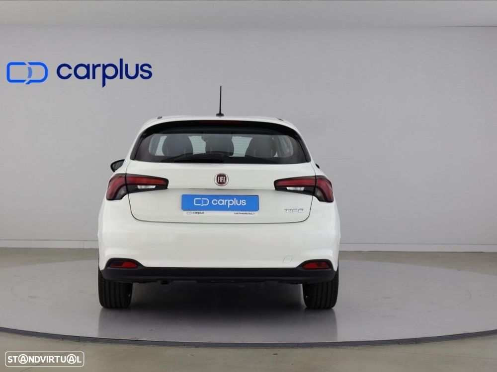 Fiat Tipo 1.3 MultiJet — fotografia 6