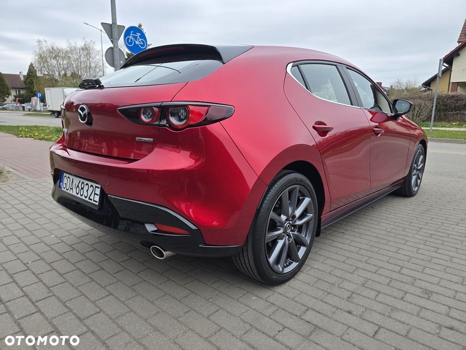 Mazda 3 e-SKYACTIV-G 2.0 M HYBRID - 18