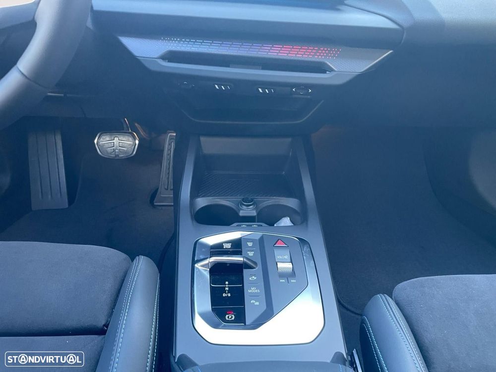 BMW 116 Pack Desportivo M - 12