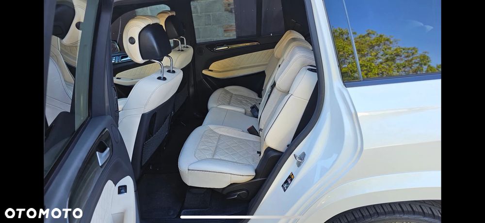 Mercedes-Benz GLS 500 4Matic 9G-TRONIC AMG Line - 8