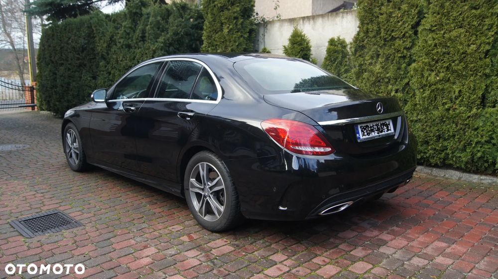 Mercedes-Benz Klasa C 200 T AMG Line - 29