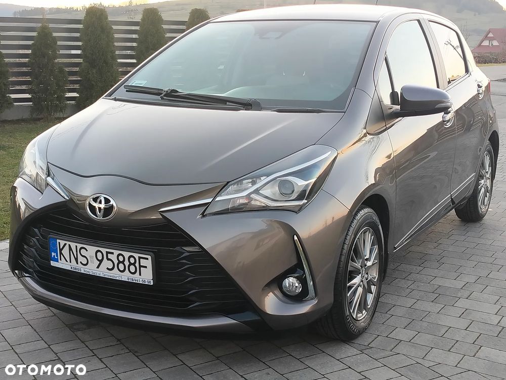 Toyota Yaris 1.5 Premium - 3