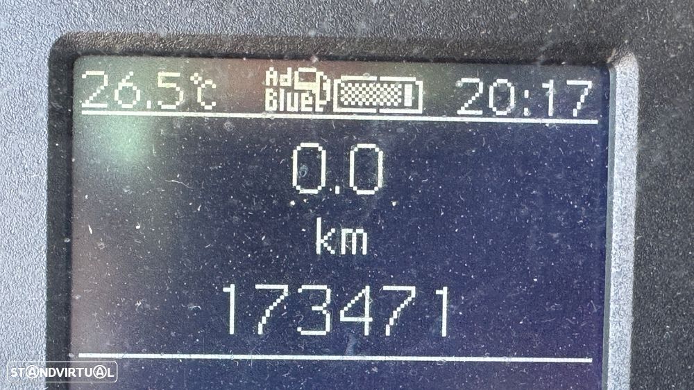 Mercedes-Benz Sprinter 314 CDI/43 C/ Plataforma elevatória - 27