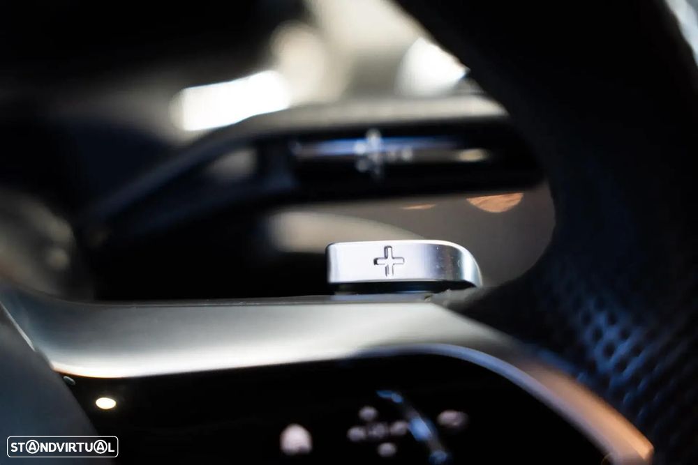 Mercedes-Benz C 300 e T 9G-TRONIC AMG Line - 14