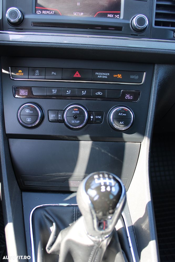 Seat Leon 2.0 TDI DPF Start&Stop FR - 9