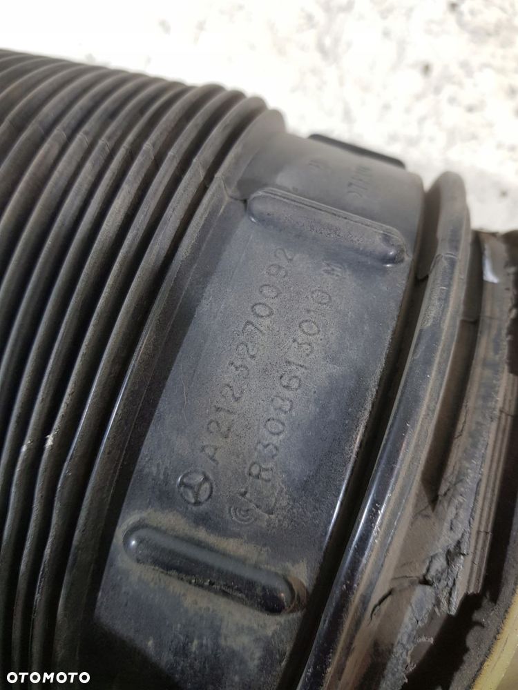 poduszka zawieszenia prawy tył a2123204025 mercedes e-klasa w212 lci kombi - 12