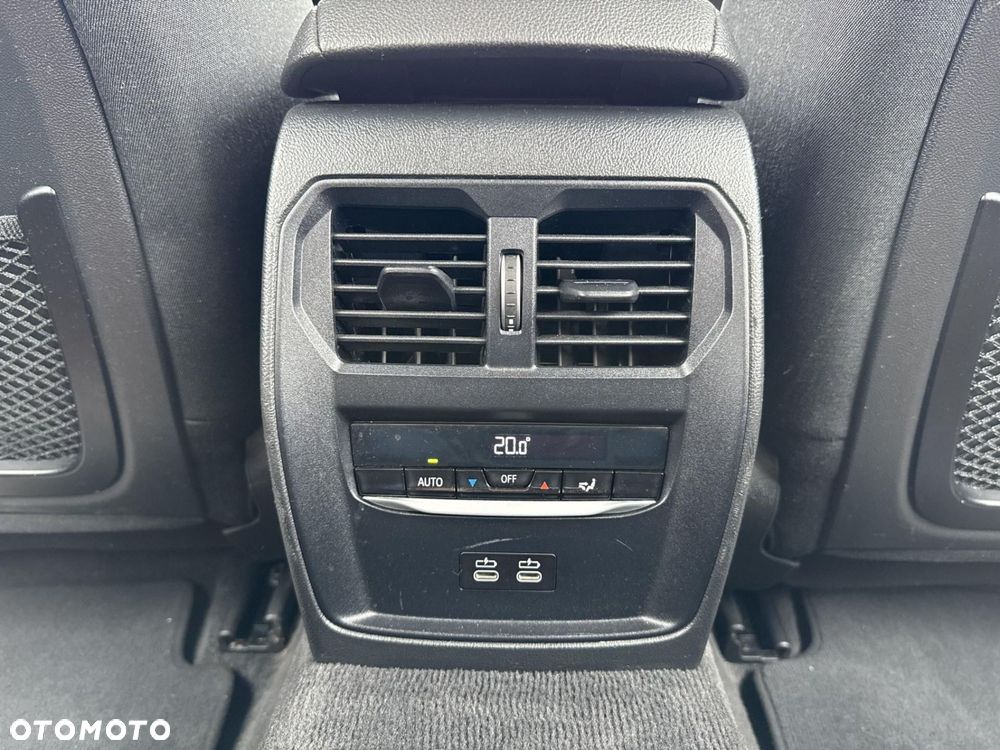 BMW Seria 3 318i Advantage - 16