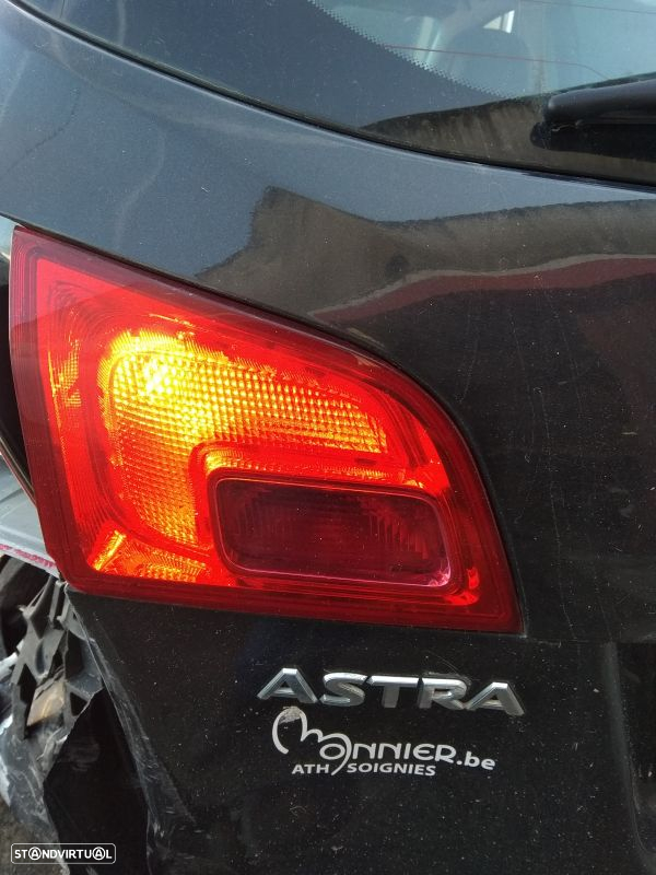 Para Peças Opel Astra J Sports Tourer (P10) - 7