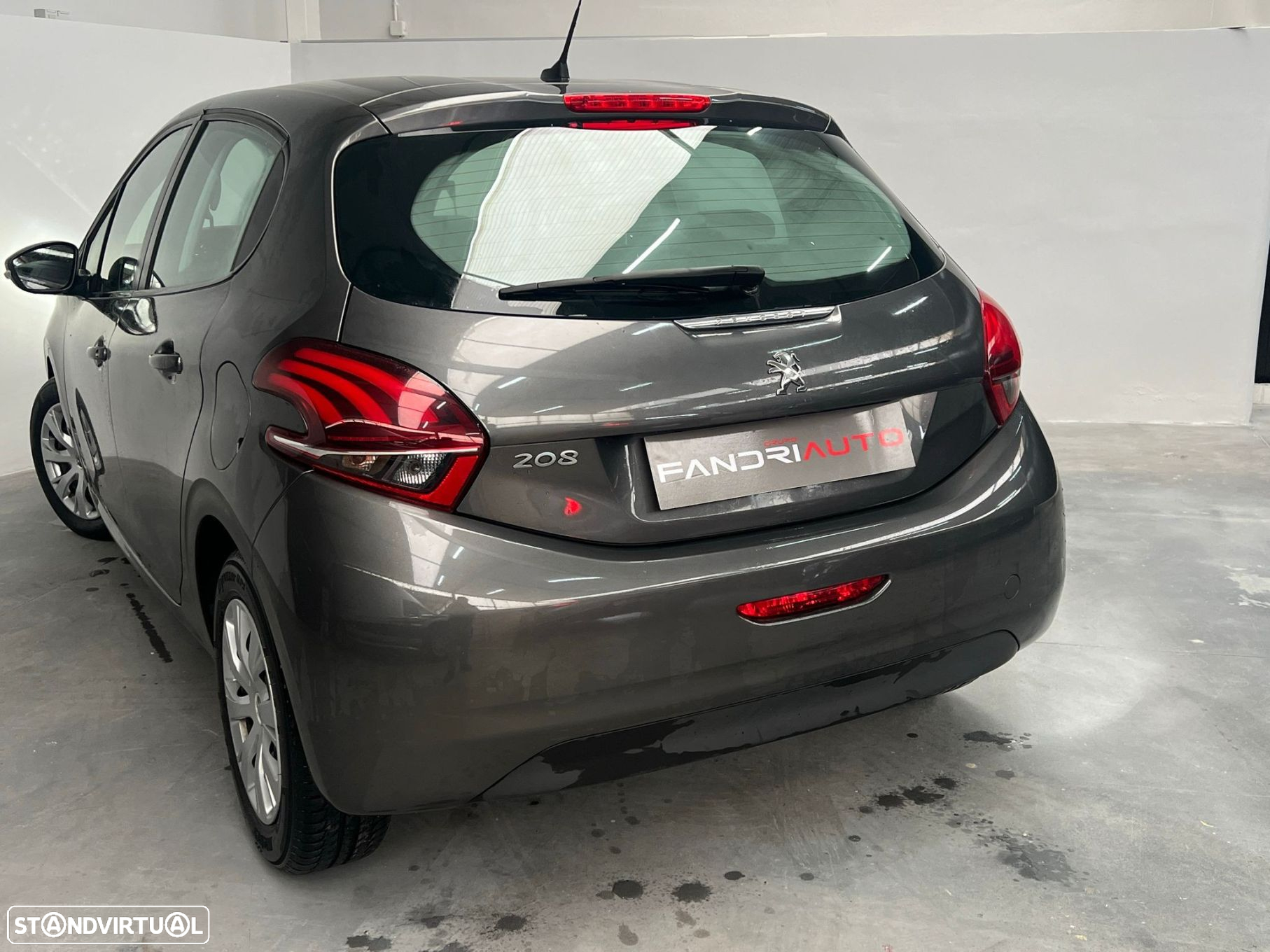 Peugeot 208 1.2 PureTech Access - 14