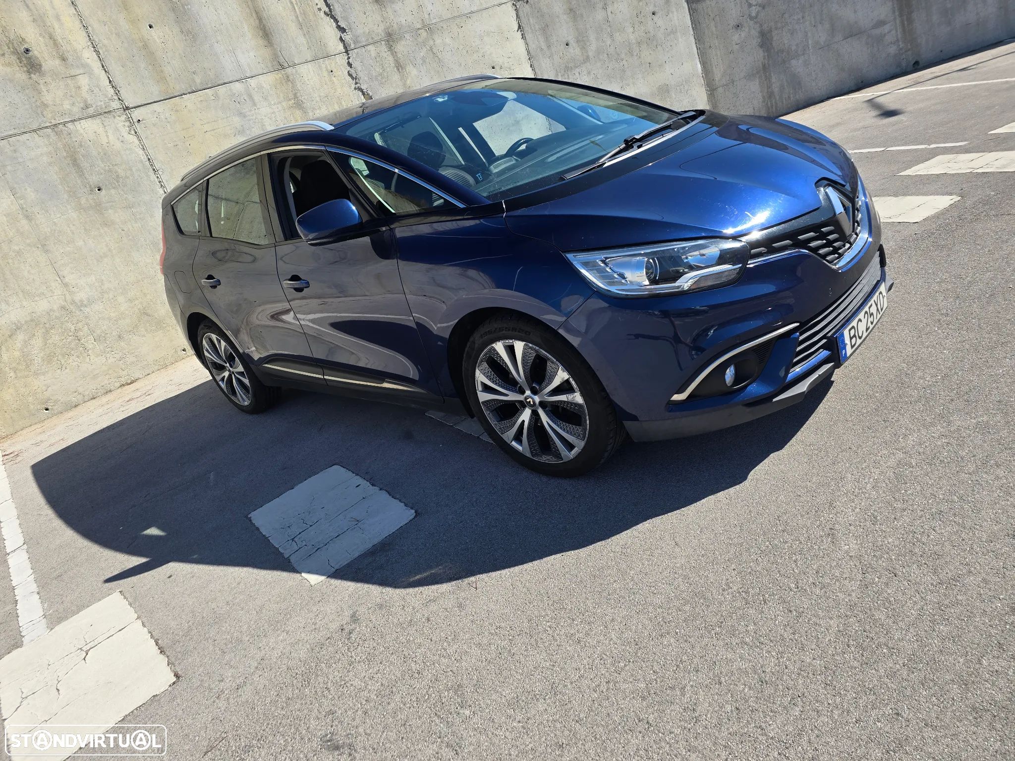 Renault Grand Scénic ENERGY dCi 110 INTENS - 1