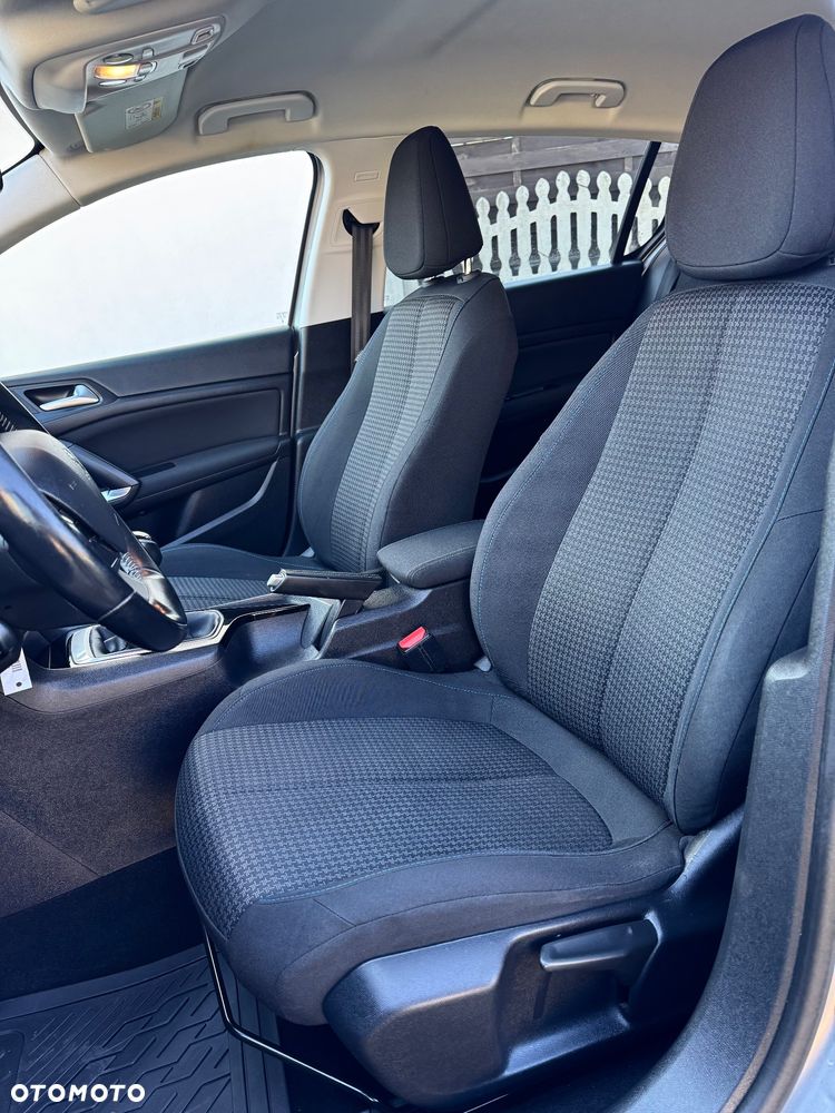 Peugeot 308 PureTech 110 Stop & Start Style - 8