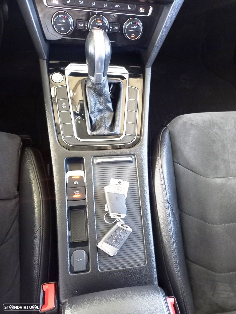 VW Arteon 2.0 TDI Elegance DSG - 32