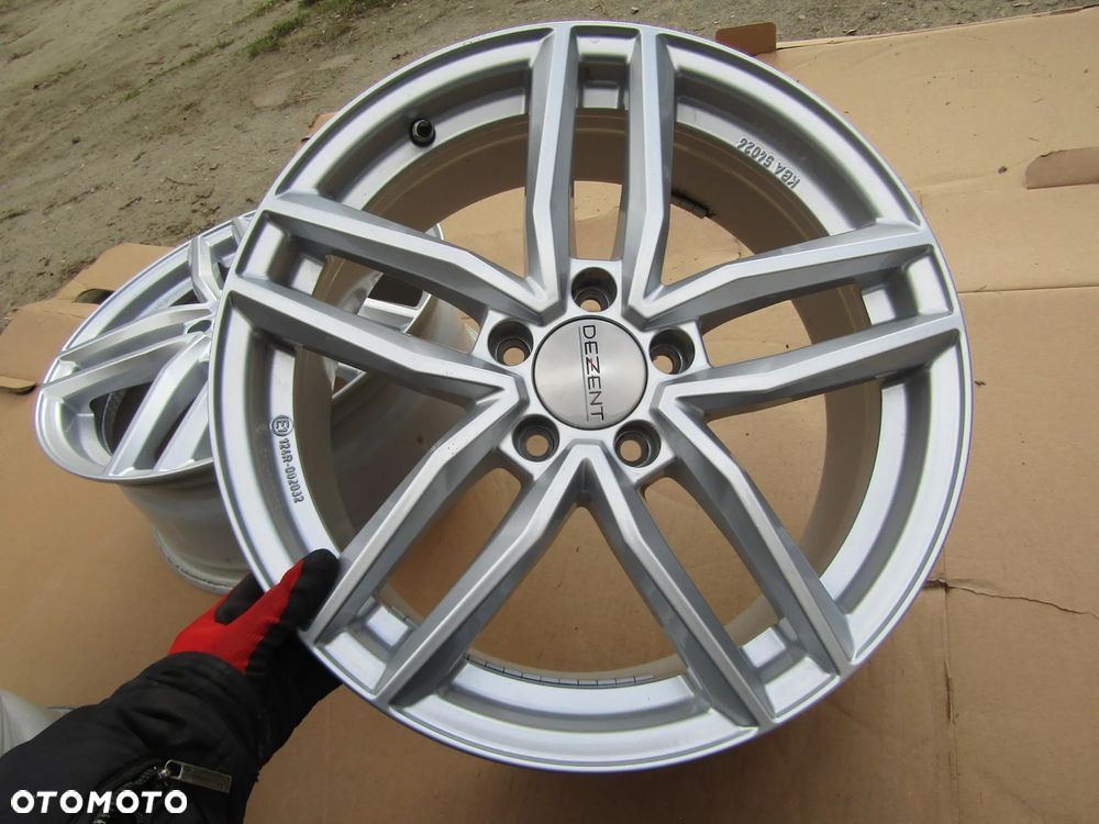 4x Felgi 18 Audi A4 B8 B9 A5 A6 A7 A8 Q3 Q5 Q7 / Mercedes A293 GLC X254 C254 SEAT SKODA BMW 7,5 j 5x112 ET35 - 15