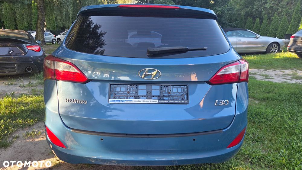 Hyundai i30 1.4 Classic + - 4