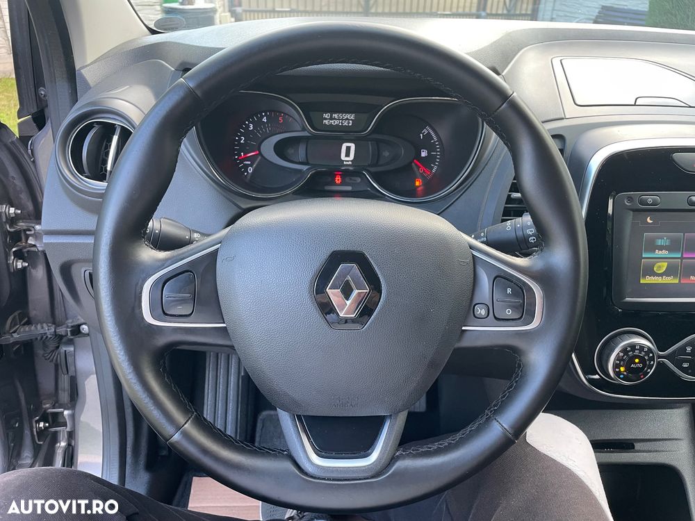 Renault Captur - 25