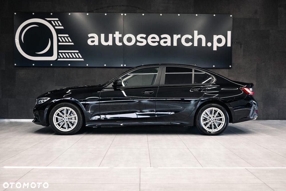 BMW Seria 3 330i Advantage - 8