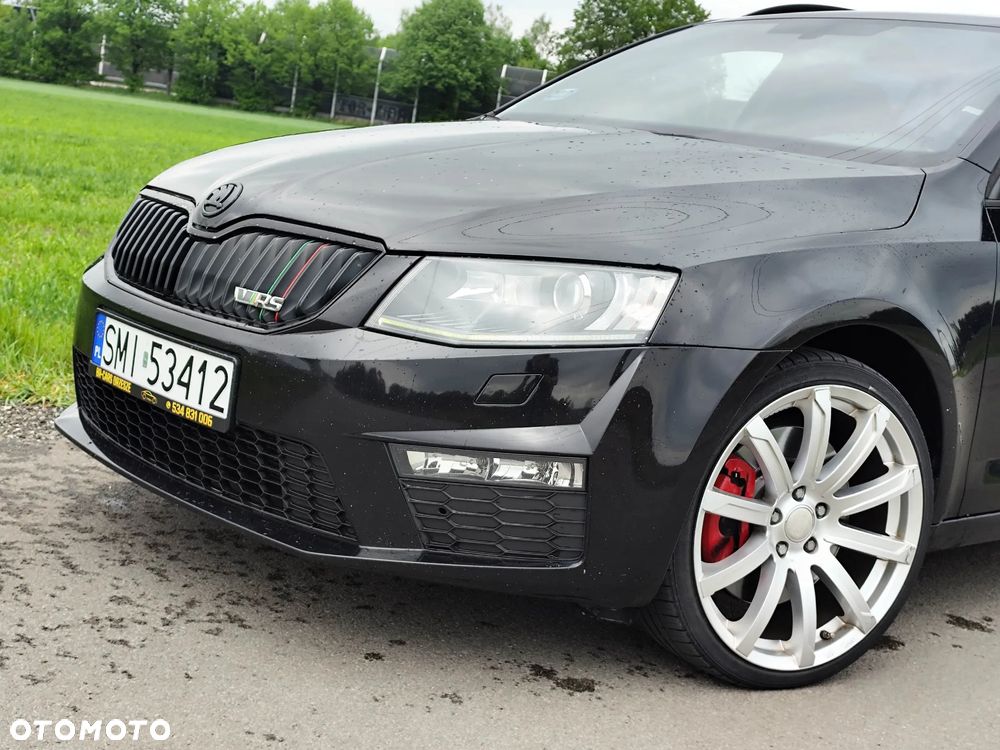 Skoda Octavia 2.0 TDI DSG RS - 14