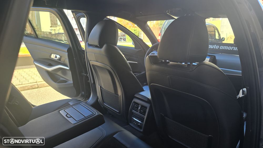 BMW 320 d Touring Pack M Auto - 22