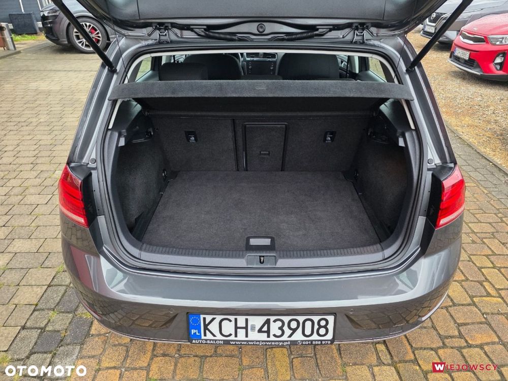 Volkswagen Golf - 13