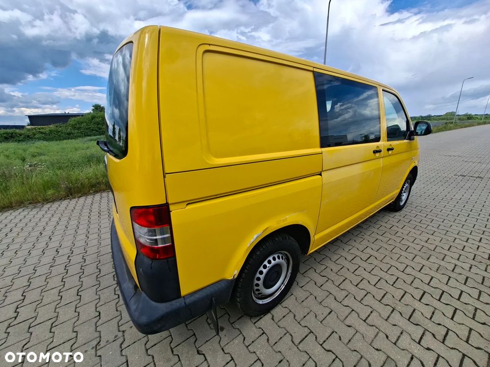 Volkswagen Transporter T5 - 6