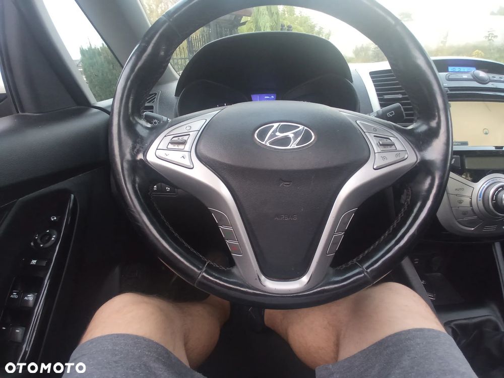 Hyundai ix20 1.6 CRDi Fifa World Cup Edition - 27