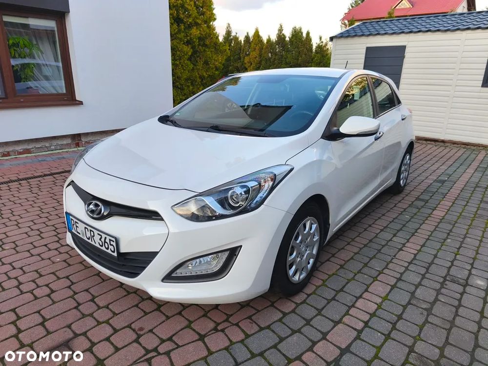 Hyundai i30 1.4 Trend - 30