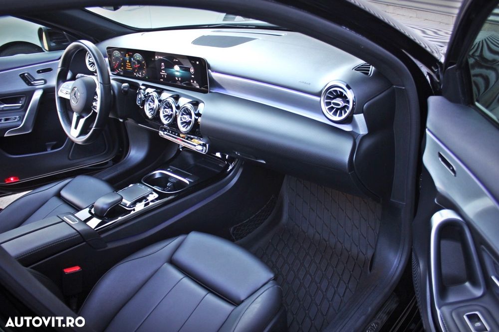 Mercedes-Benz A 250 4MATIC Aut. - 14