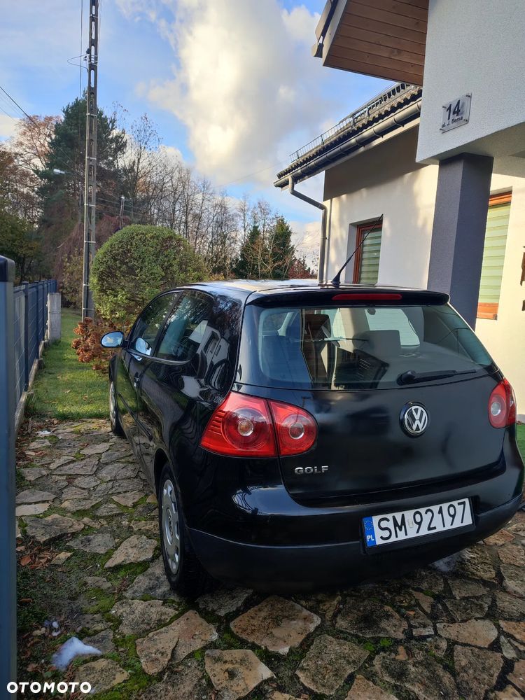 Volkswagen Golf 1.6 Comfortline - 10