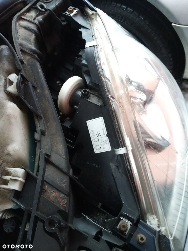 MERCEDES A KLASA W169 A200 04-08 2.0 -  RADIO RADIOODTWARZACZ - 27