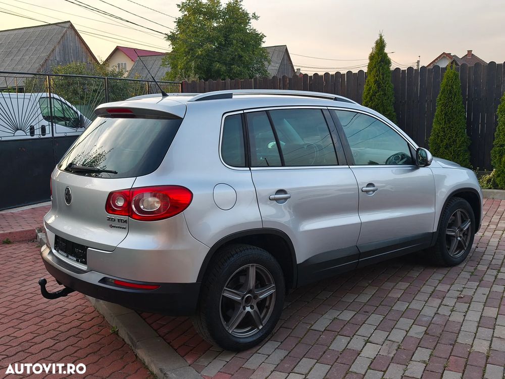 Volkswagen Tiguan 2.0 TDI DPF 4Motion BlueMotion Technology Sport & Style - 8