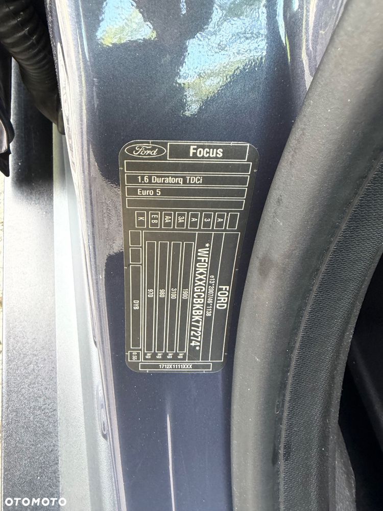 Ford Focus 1.6 TDCi DPF Champions Edition - 31