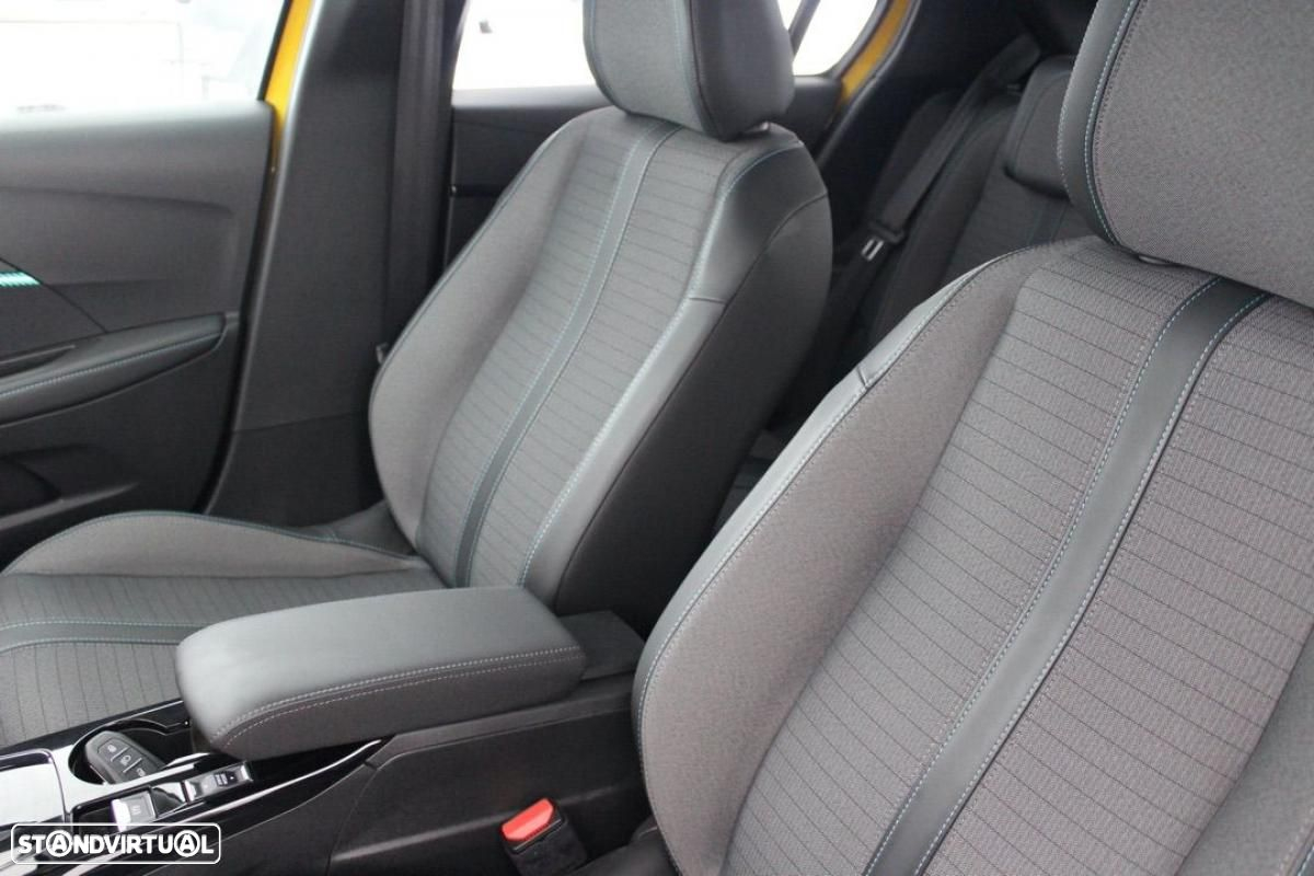 Peugeot e-208 50 kWh Active - 11