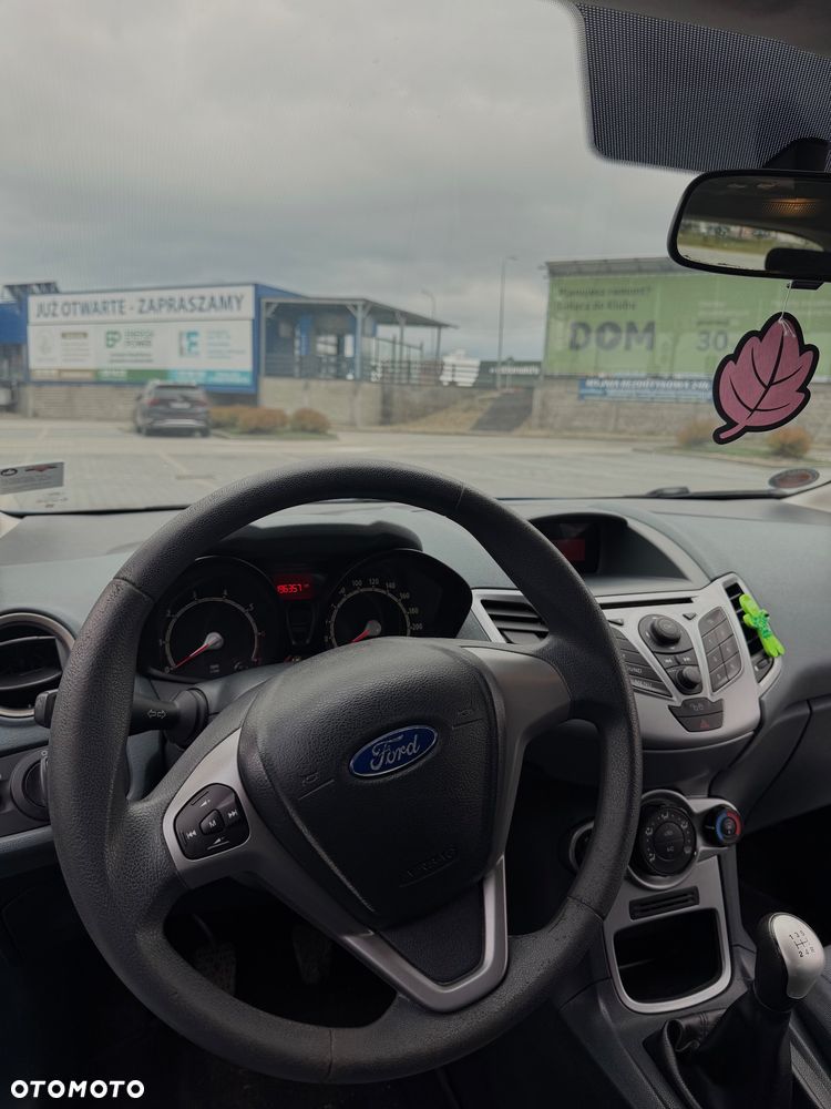 Ford Fiesta - 6