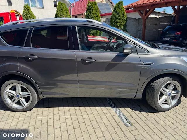 Ford Kuga - 3